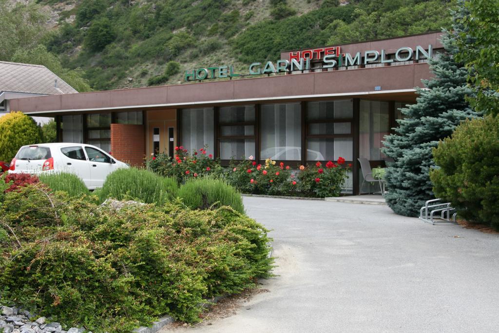 Hotel Garni Simplon Brigerbad Exterior foto